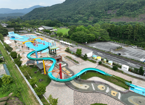 遊水プール鏡
