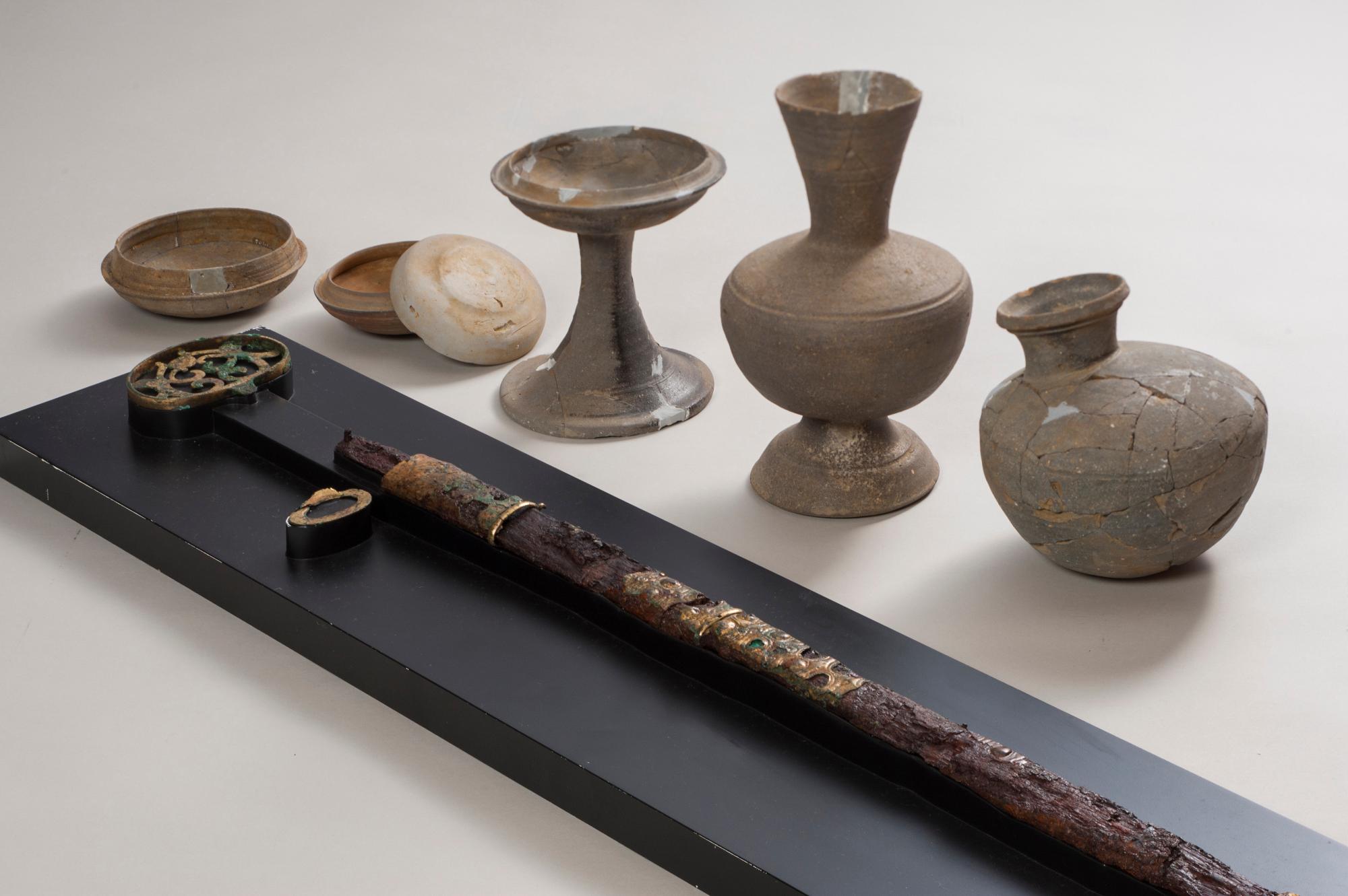 礫浦宮山古墳出土品