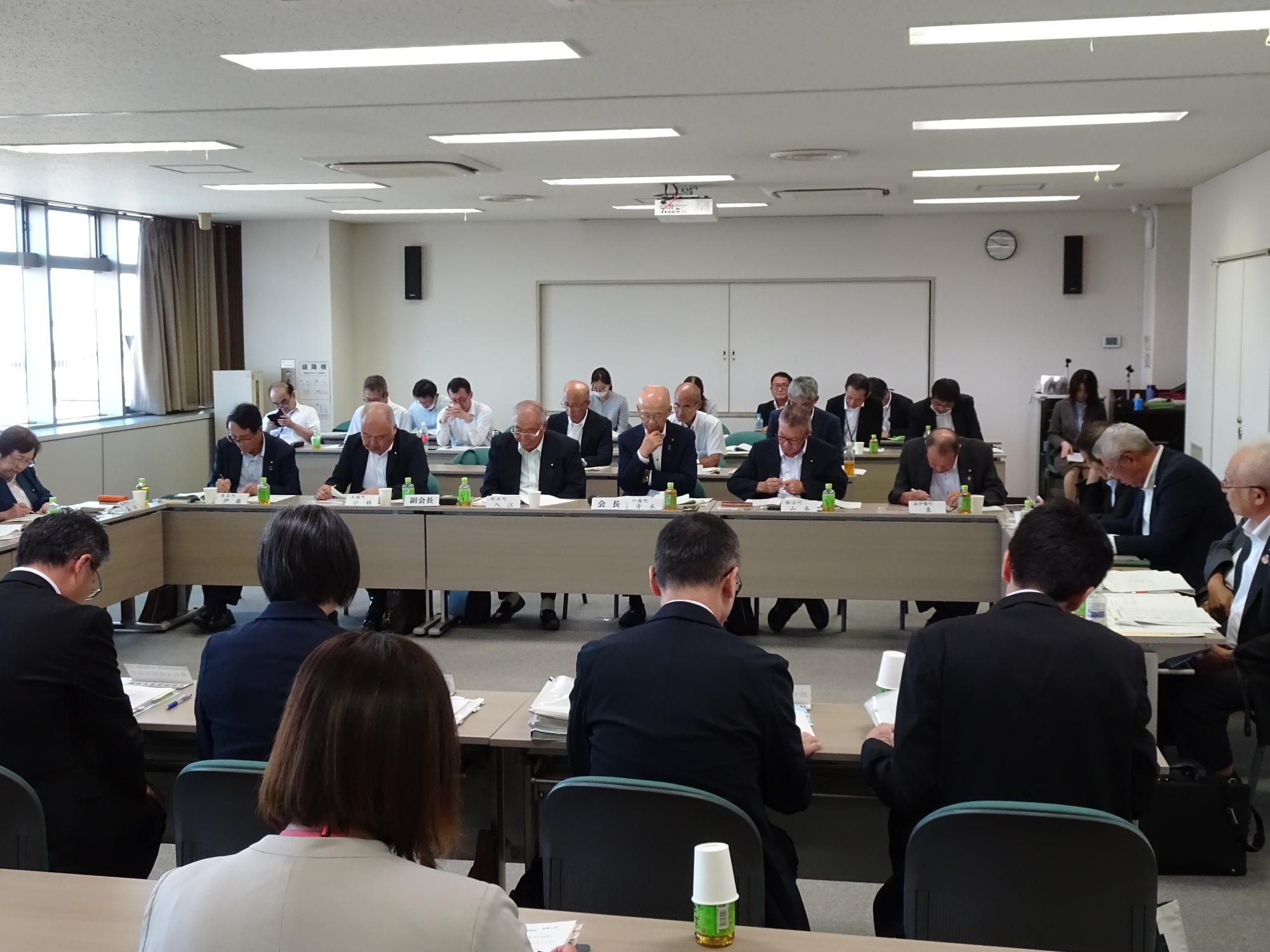R6年　議長会　県部局との意見交換会
