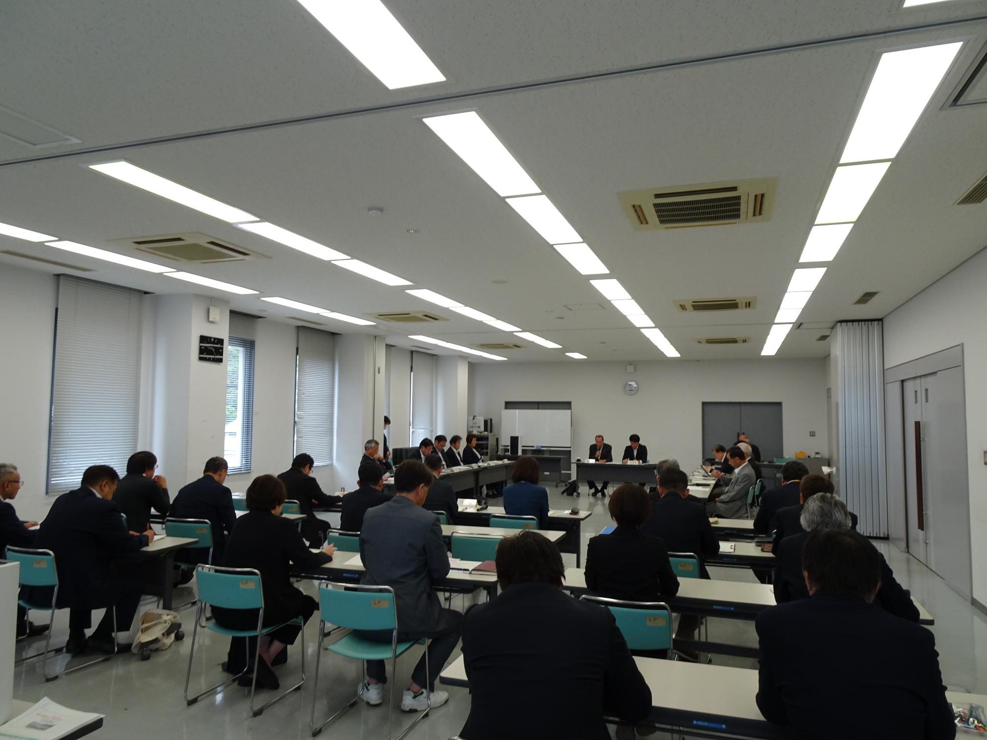 令和6年10月8日　全員協議会