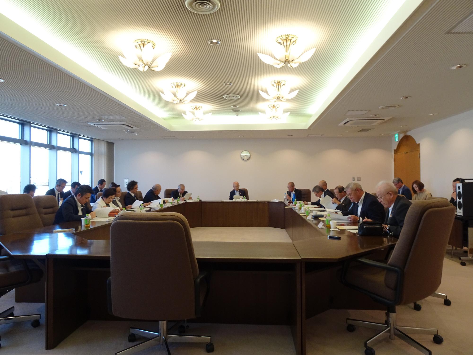 令和6年10月11日議長会理事会