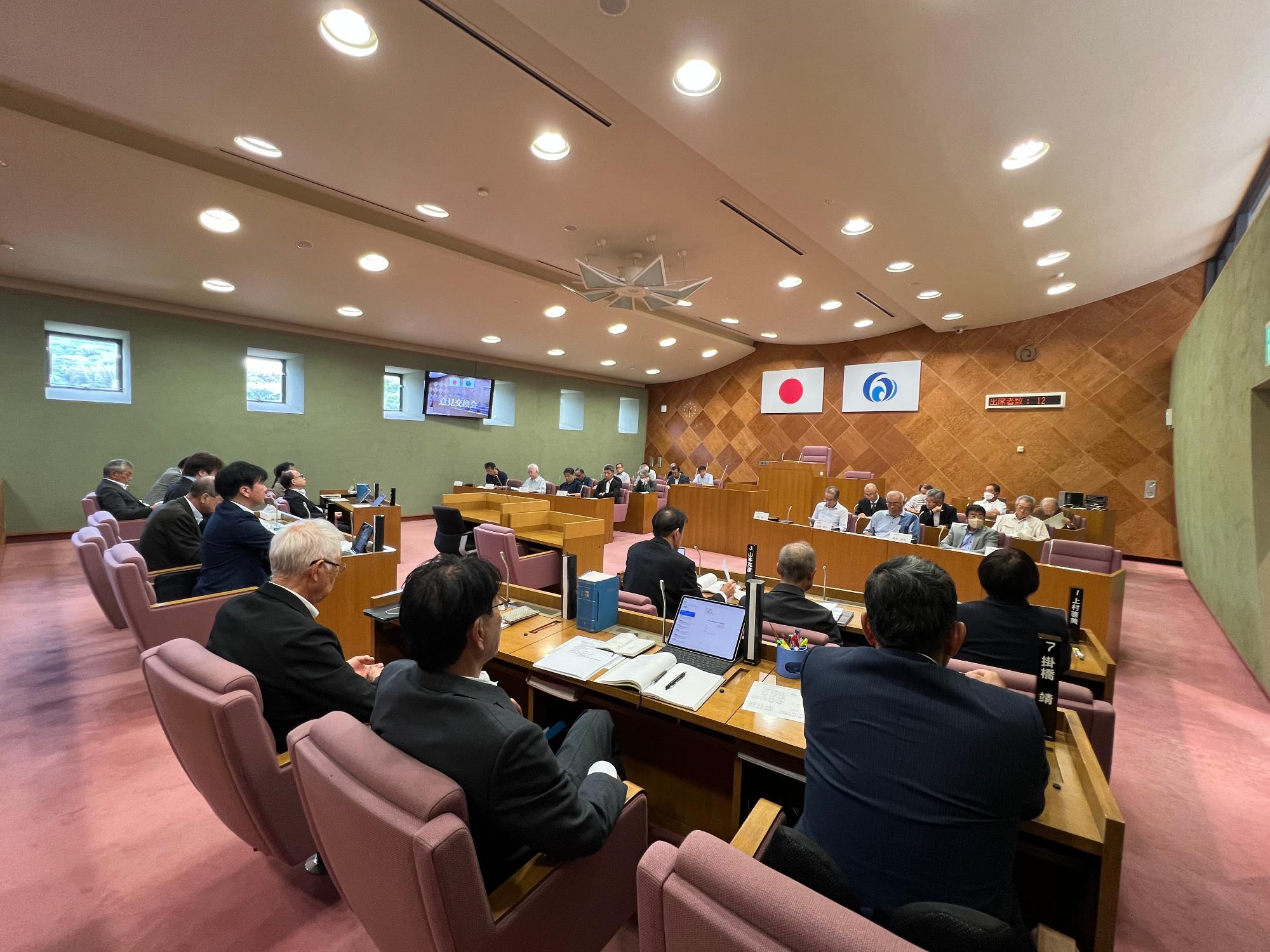 令和7年度10月7日区長連絡協議会と議会との意見交換会