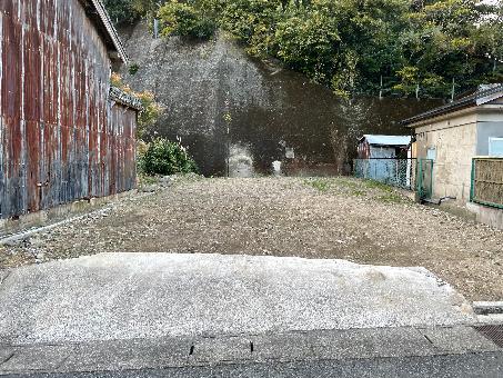  南伊勢町古和浦109番地1（土地11号）

大きな地図を見る